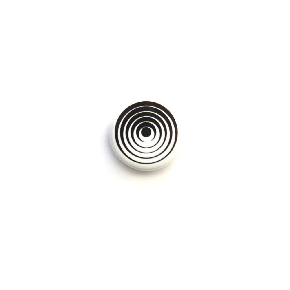 Handcrafted Diana Pin Made from Recycled Paper, 21 mm | Strambótica