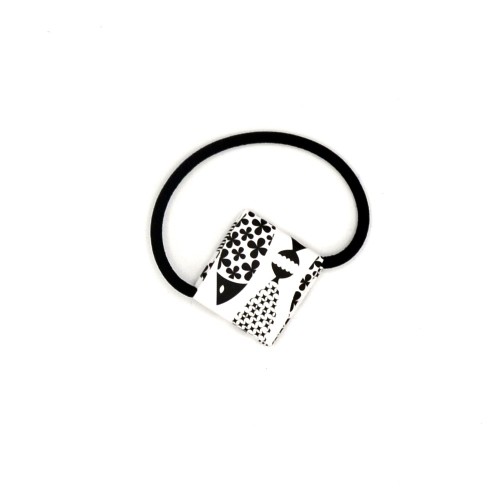 Handcrafted Fish Hair Tie Made from Recycled Paper | Strambótica