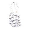 Collar Nenúfar Blanco – Levedad consciente para tu día a día | Strambótica