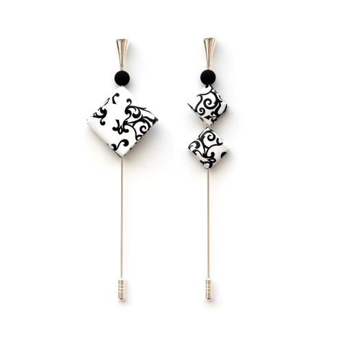 Lotus Brooch: Designer Jewelry Made from Recycled Paper | Strambótica