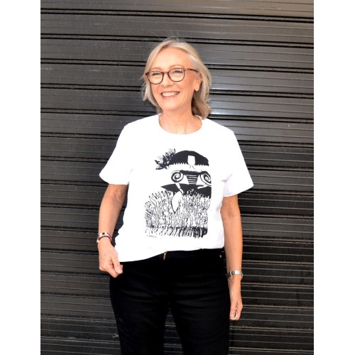 Camiseta Menina – Un guiño artístico a las Meninas | Strambótica