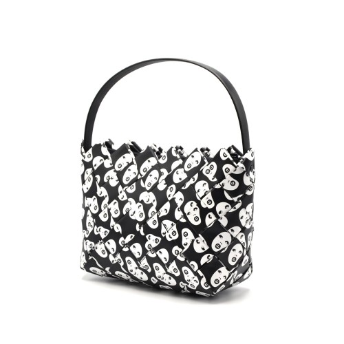 Olvido Clutch – Elegance You Won't Want to Forget | Strambótica