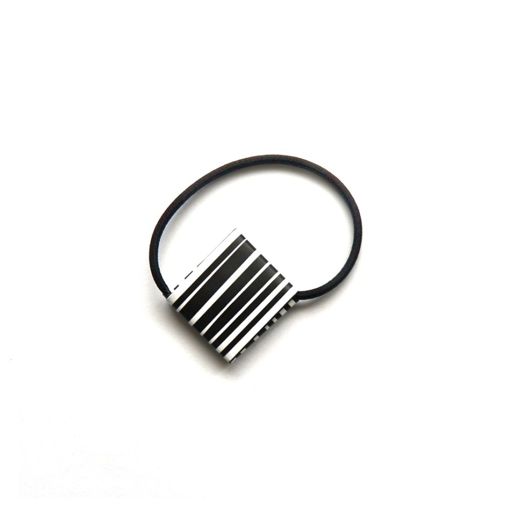 Handcrafted Compás Hair Tie Made from Recycled Paper | Strambótica