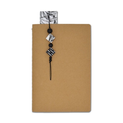 Handcrafted Bookmarks Made from Recycled Paper | Strambótica