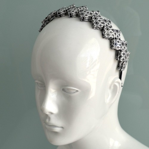 Diadema Corti