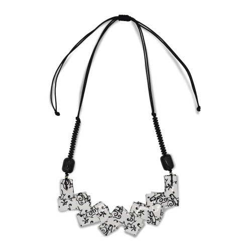Lotus Choker – Balance and Harmony for Your Neck | Strambótica
