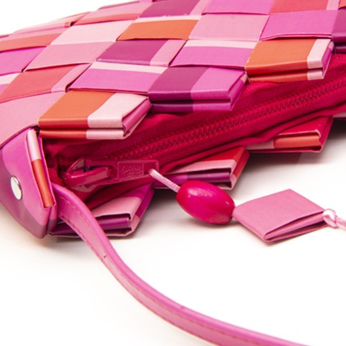 Bolso Bandolera Rosa – Romanticismo vegano para tu día a día | Strambótica