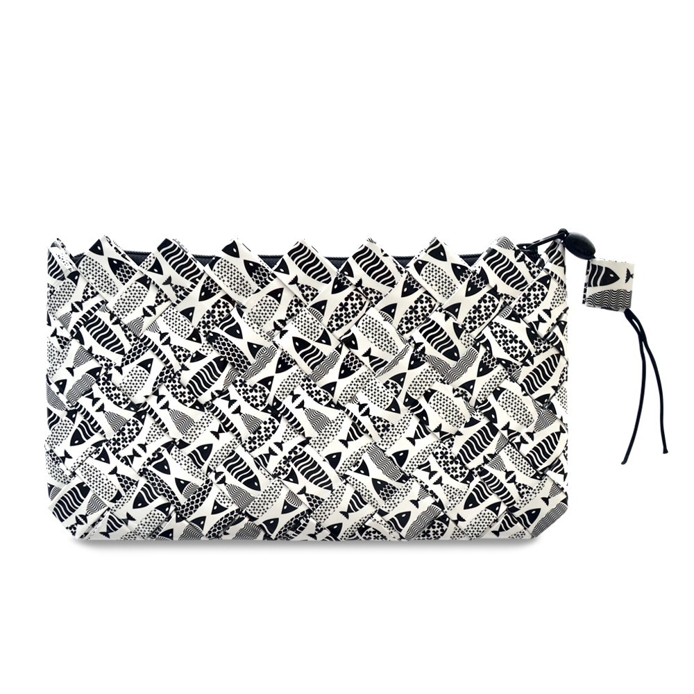 Clutch Peces – Blanco y negro sobre papel | Strambótica